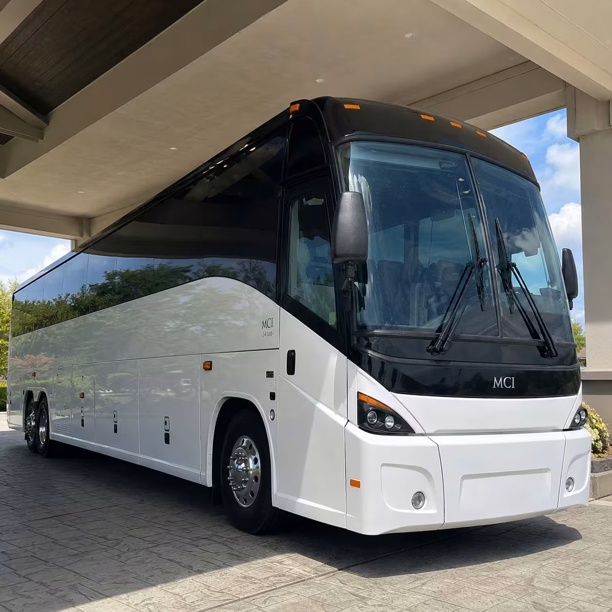 stamford shuttle buses for municipal agencies and city government